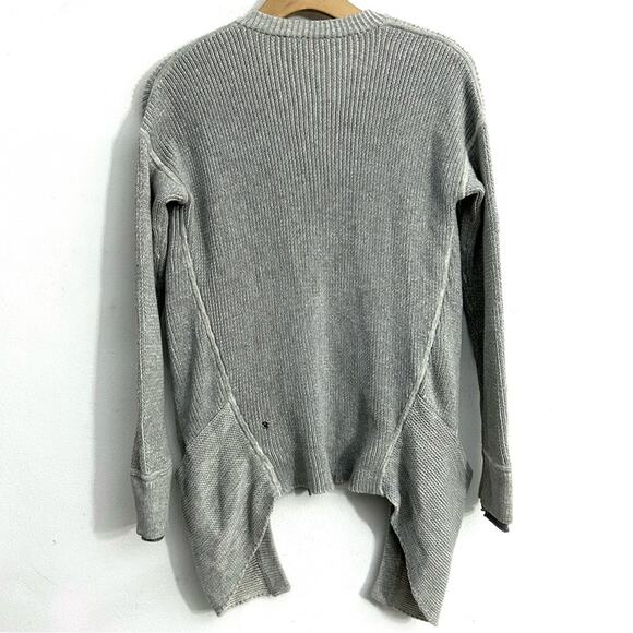 Lululemon Vestigan Cardigan Sweater Cashmere Blend Grey minimalist EUC size 6 - Picture 14 of 15
